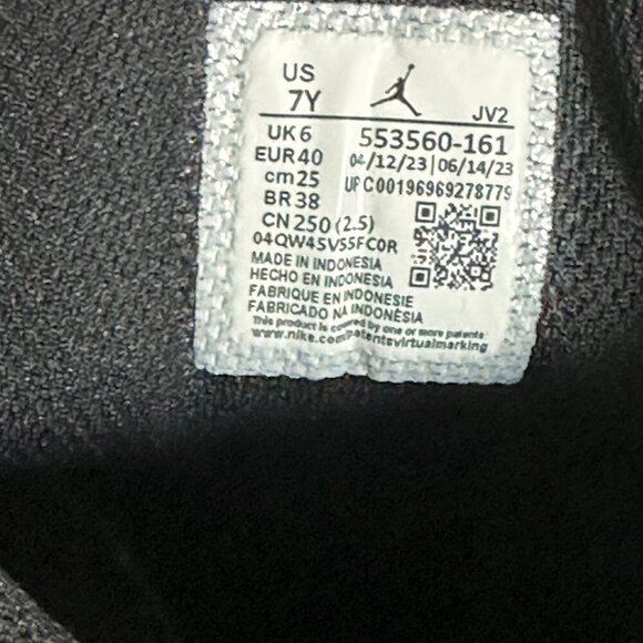 AIR JORDAN 1LOW (GS) WHITE/BLACK-VARSITY RED-WHITE BLANC/VARSITY ROUGE/BLANC/NOI - Picture 4 of 8